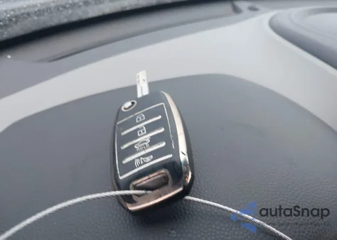 2016 Kia Soul + from USA, damaged, VIN KNDJP3A55G7343402